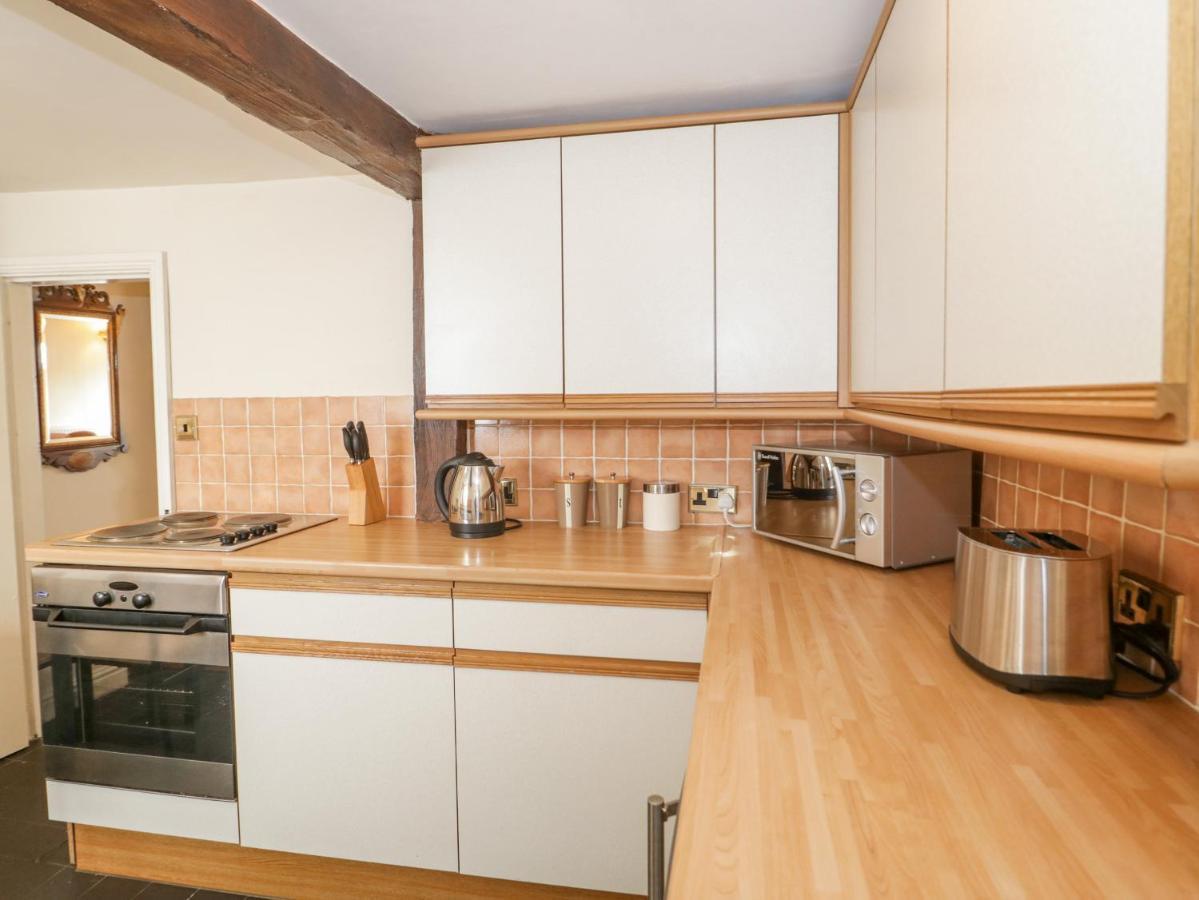 Tudor Cottage Конуи Екстериор снимка